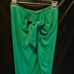 XS Kelly green strapless bandeau dress  ,knee length  , front slit